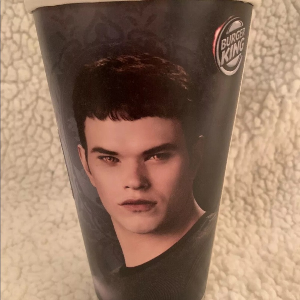 Twilight Saga Burger King Promotional Drinking Cup - Picture 4 of 6